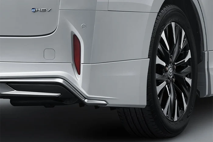 19 Inch Alloy Wheel on The Road