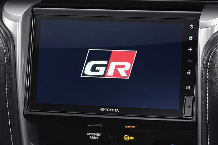 GR Opening 9 Inch Head Unit Display