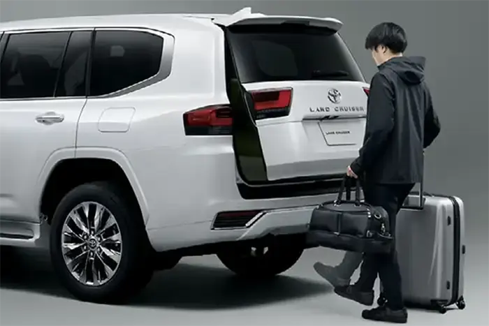 Power Back Door with New Kick Sensor