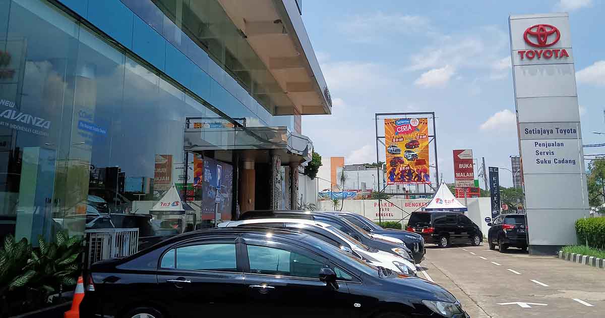 Showroom Toyota Depok