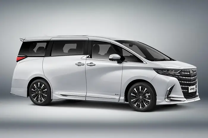 Toyota Alphard - Right Side View