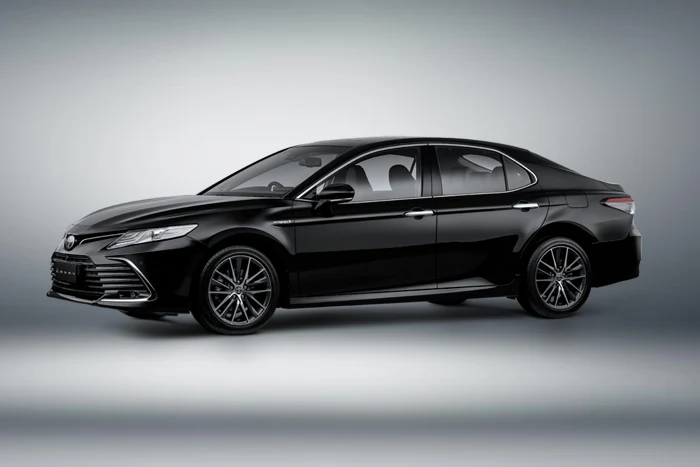 Toyota Camry - Left Side View