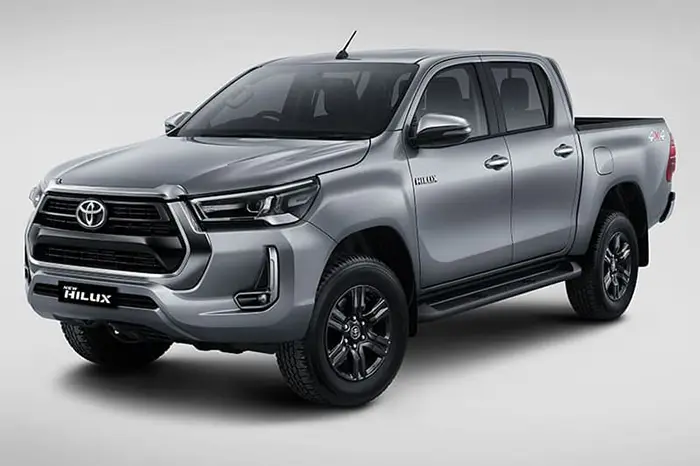 Toyota Hilux D Cab - Front View