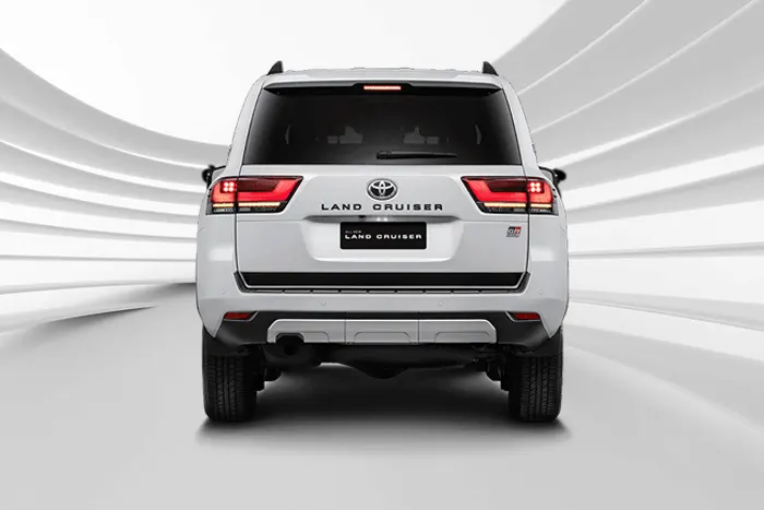 Toyota Land Cruiser - Rear View