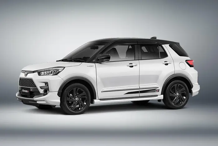 Toyota Raize - Left Side View