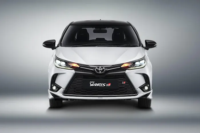 Toyota Yaris - Front View