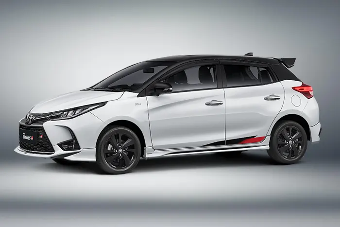 Toyota Yaris - Left Side View